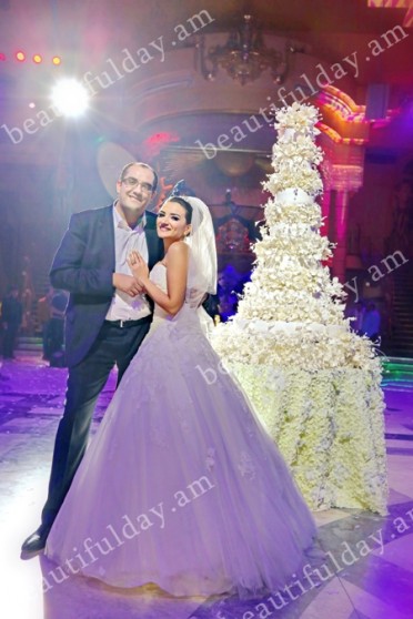 Նախկին նախարարի շքեղ հարսանիքը (բացառիկ լուսանկարներ)