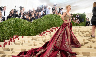 Met Gala-2018. Բլեյք Լայվլին հիացրել է իր շքեղ տեսքով (ֆոտո)