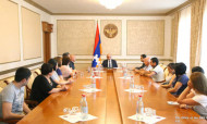 Բակո Սահակյանը հանդիպել է Արցախի հանրապետական կուսակցության ղեկավար կազմի հետ