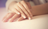 Մաշկաբանի խորհուրդները՝ ցուրտ եղանակին ձեռքերի մաշկը ճիշտ խնամելու եւ արդեն առկա խնդիրները բուժելու համար