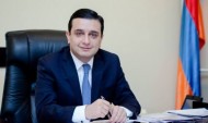 «Հաճելի է, երբ նվերը մտածված  է և հատուկ ընտրված դիմացինի  համար». Առողջապահության նախարար