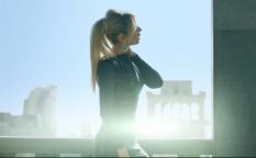 Քրիստինե Պեպելյանի և Արամ Գինոսյանի նոր տեսահոլովակը` «Սերը կա»